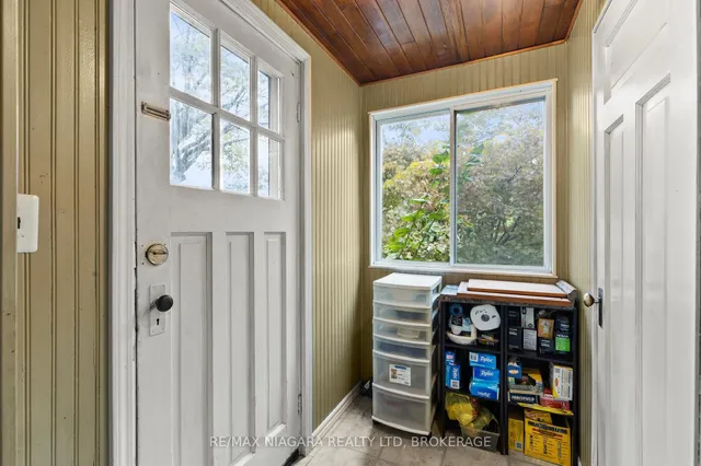 Additional image 19 of 154 Melrose Ave