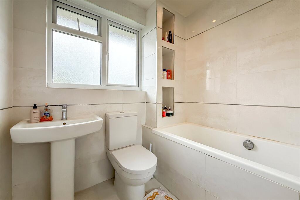 Additional image 8 of Villiers Crescent, St. Albans, Hertfordshire, AL4