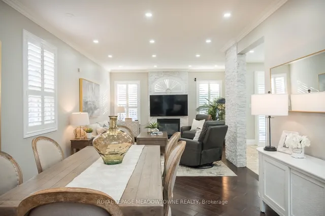 Additional image 35 of 371 Alexander Cres