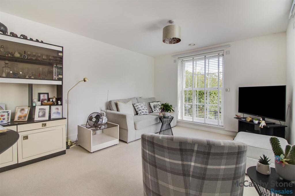 Additional image 4 of Peel Court, College Way, Welwyn Garden City, Hertfordshire, AL8 6DG