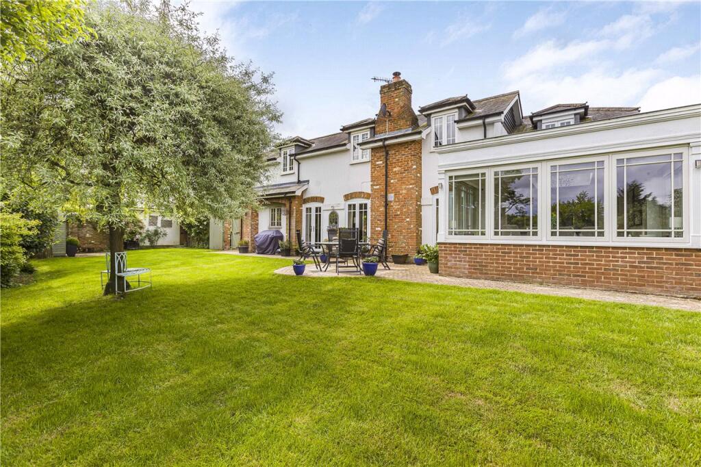 Additional image 26 of Halls Close, Hobbs Hill, Welwyn, AL6