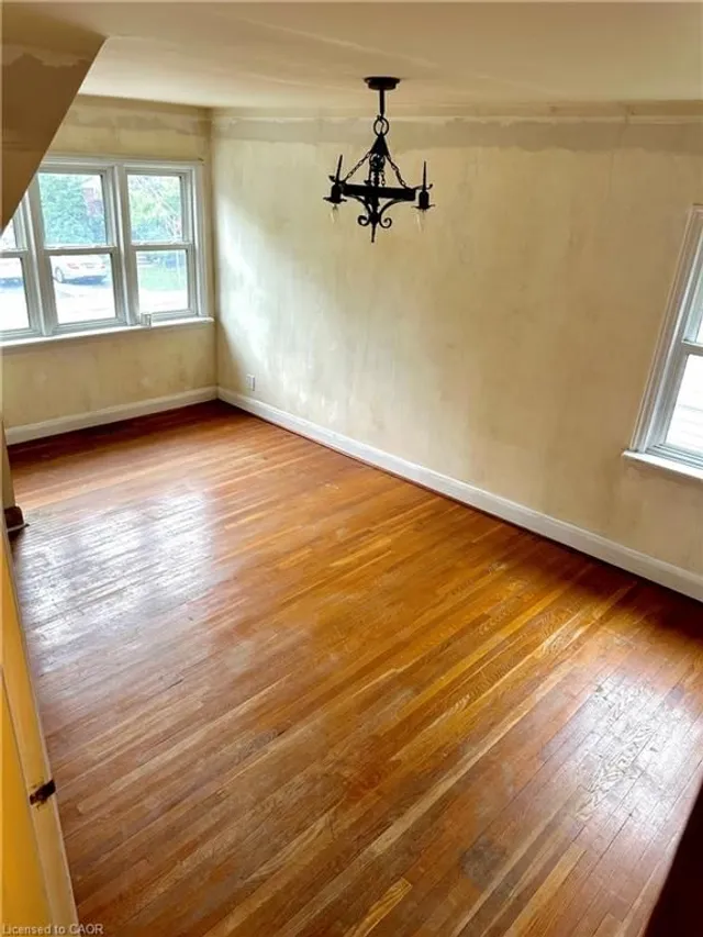 Additional image 11 of 147 Cline Ave