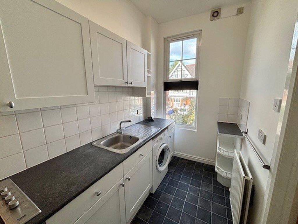 Additional image 7 of Grove Avenue, Moseley, B13 9RU