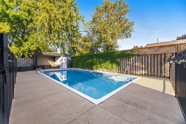 Additional image 36 of 772 Banting Crt