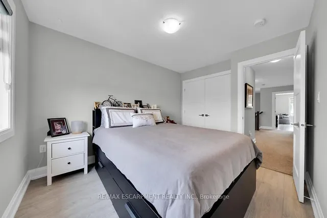 Additional image 16 of 123 WESTBANK Tr