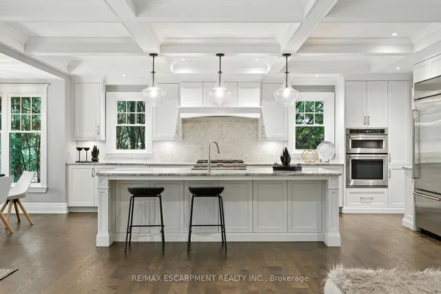 Additional image 15 of 391 Patricia Dr