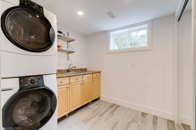 Additional image 22 of 29 Brian Blvd