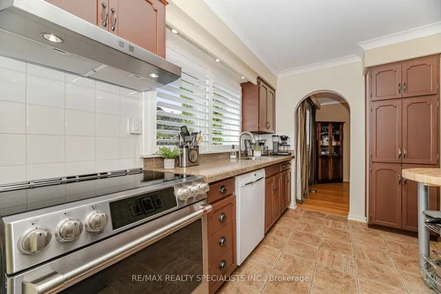 Additional image 13 of 480 Tipperary Ave