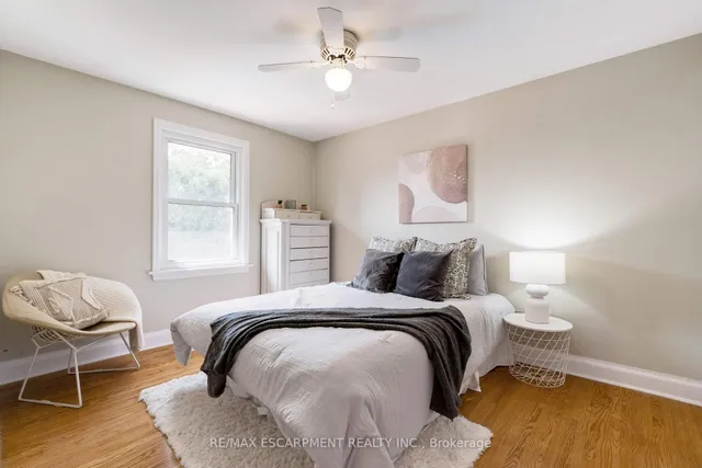 Additional image 34 of 2118 Agincourt Cres