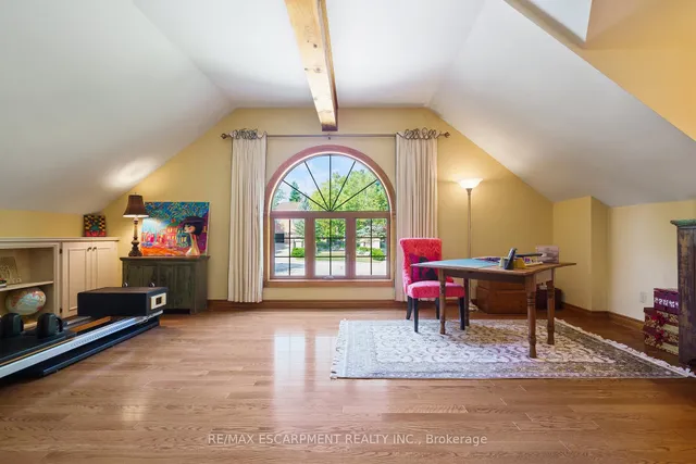 Additional image 32 of 373 Brookview Crt