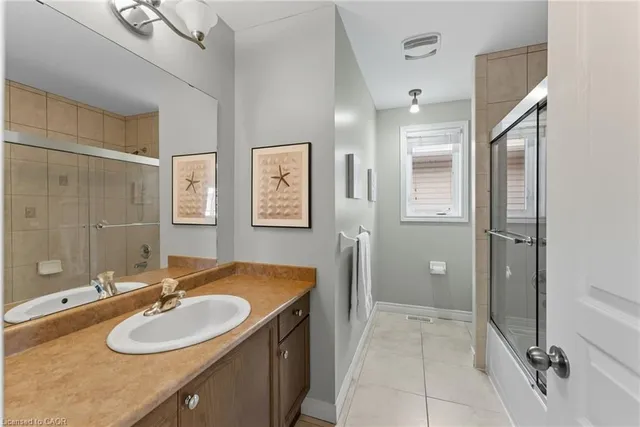 Additional image 30 of 40 Benedict Pl