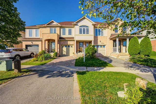 1049 Kennedy Circ