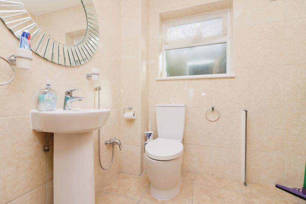 Additional image 5 of Carleton Rise, Welwyn, AL6