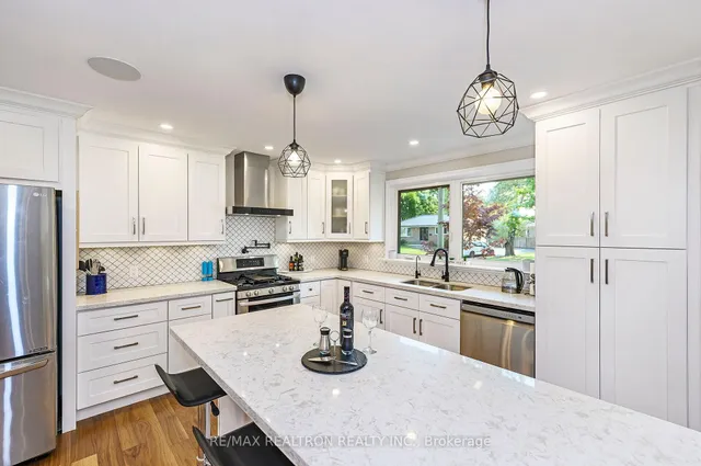 Additional image 5 of 5472 Randolph Cres