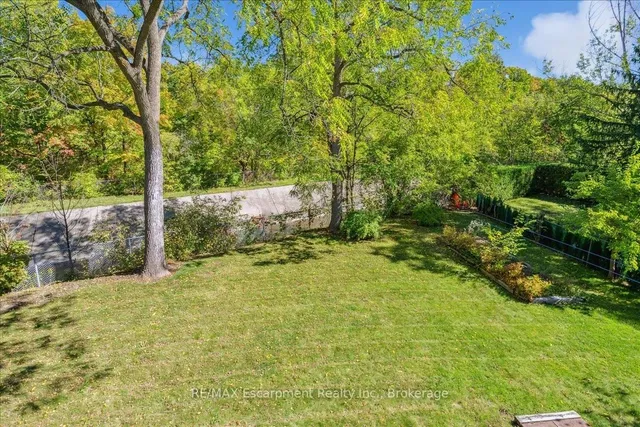 Additional image 38 of 346 Kingsway Pl