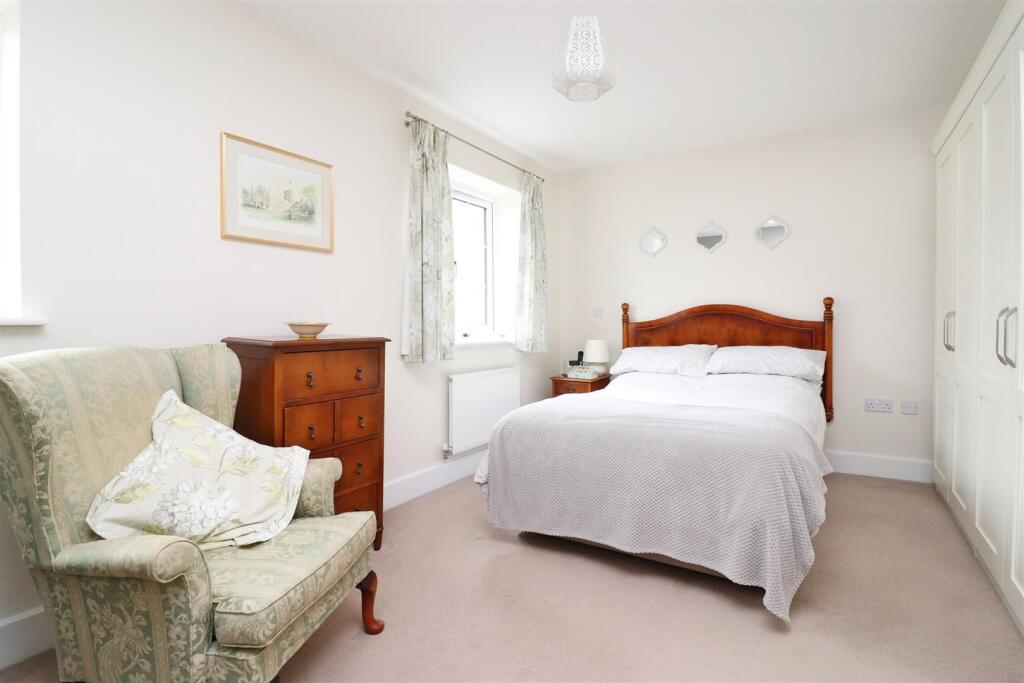 Additional image 11 of Mortimer Crescent, Kings Park, St. Albans