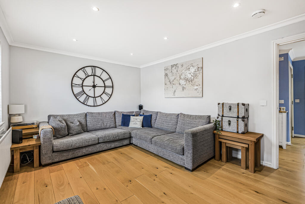 Additional image 4 of Amethyst Walk, Welwyn Garden City, Hertfordshire, AL8