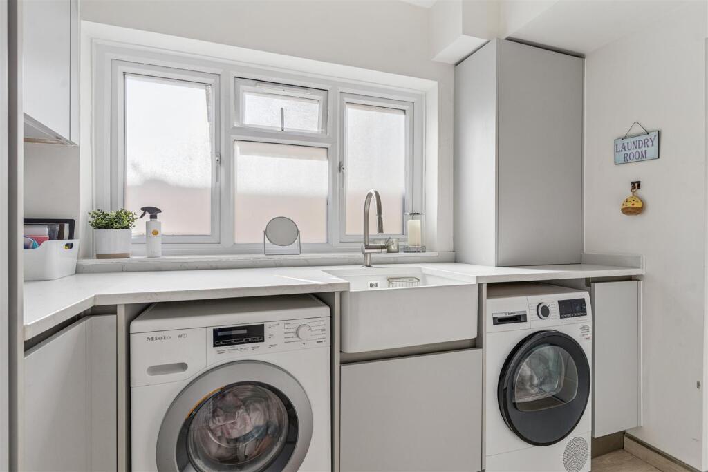 Additional image 9 of St. Albans Road, Sandridge, St. Albans, AL4