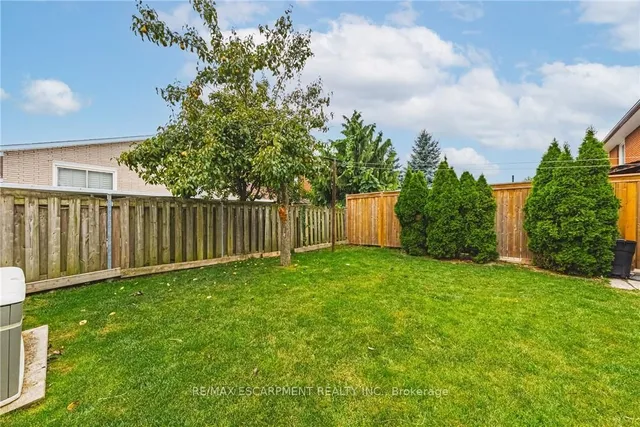 Additional image 46 of 477 Queen Victoria Dr