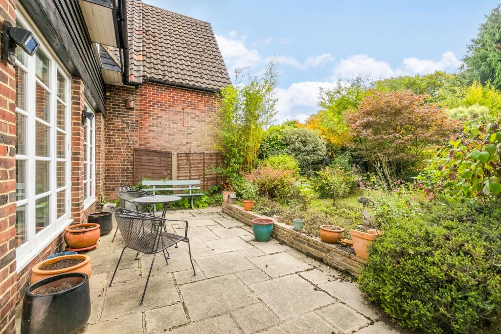 Additional image 22 of Coneydale, Welwyn Garden City, Hertfordshire, AL8 7RX