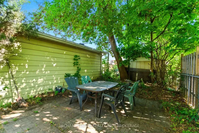 Additional image 20 of 70 Belview Ave