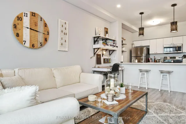 Additional image 6 of 112 King St Unit 903