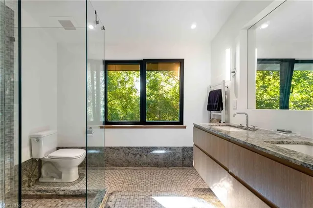 Additional image 25 of 154 Middletown Rd