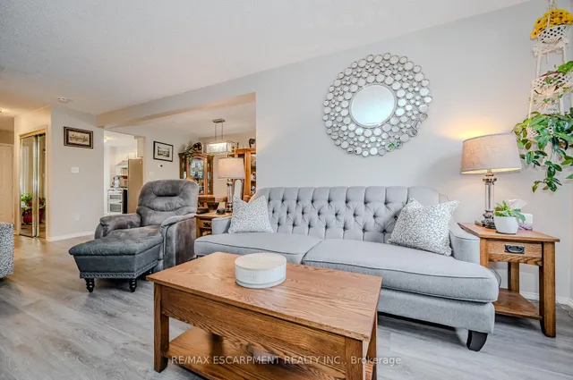 Additional image 22 of 38 Elora Dr Unit 21