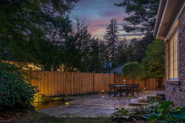 Additional image 38 of 206 Rossmore Blvd
