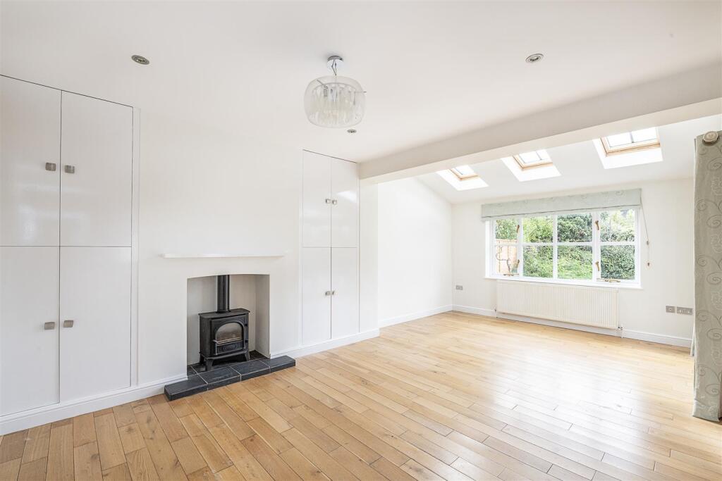 Additional image 4 of Cowper Road, Harpenden