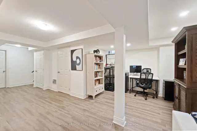 Additional image 35 of 28 Babcock St