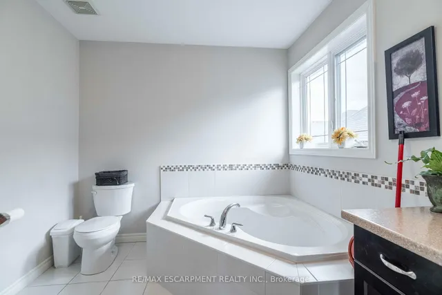 Additional image 19 of 27 Purnell Dr