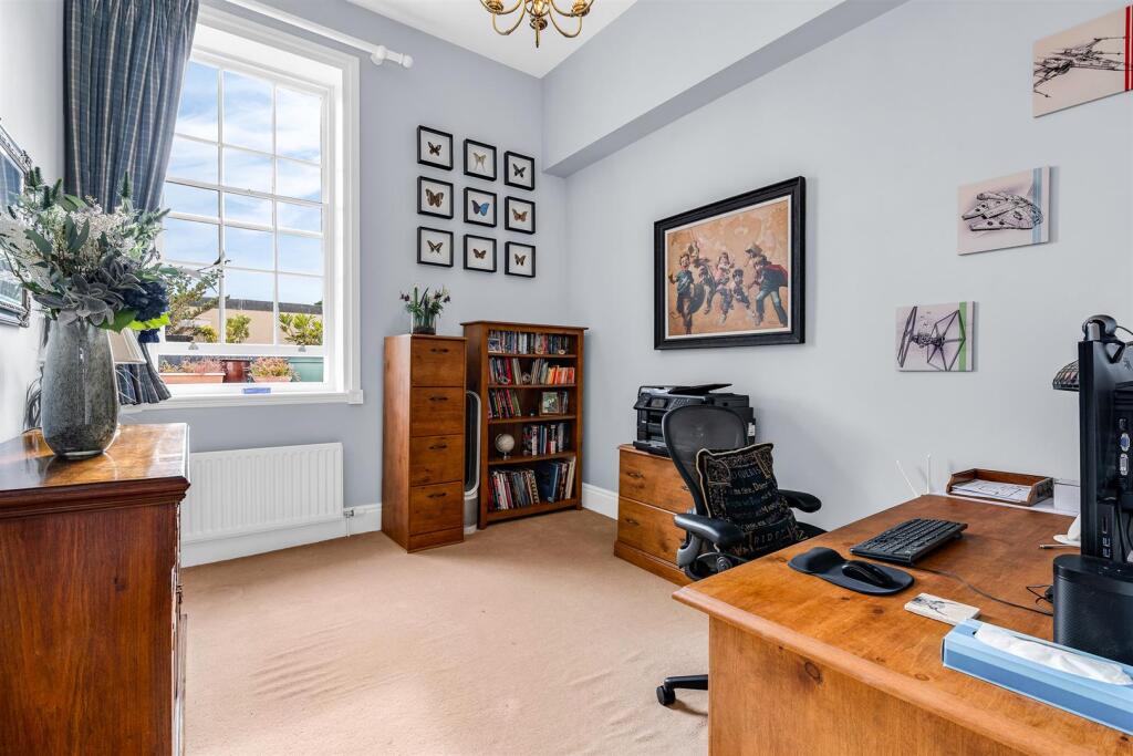 Additional image 14 of Tewin Water, Digswell