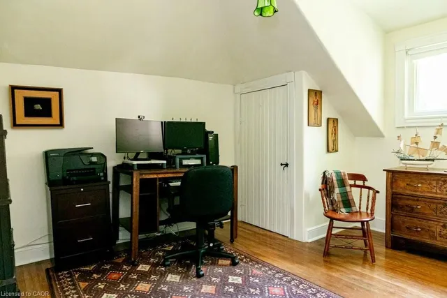 Additional image 29 of 55 Cayley St