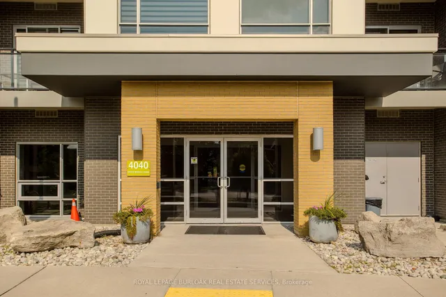 Additional image 3 of 4040 Upper Middle Rd Unit 117