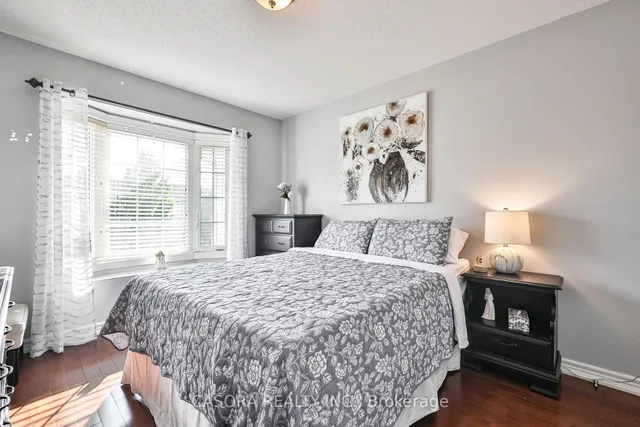 Additional image 16 of 4037 Medland Dr