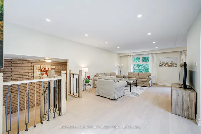 Additional image 12 of 19 Sheldon St