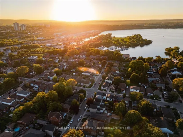 Additional image 41 of 51 Picton St