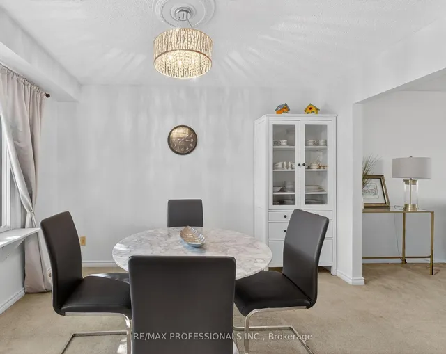 Additional image 16 of 19 Salina Pl