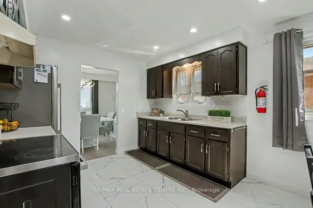 Additional image 14 of 40 Tara Crt