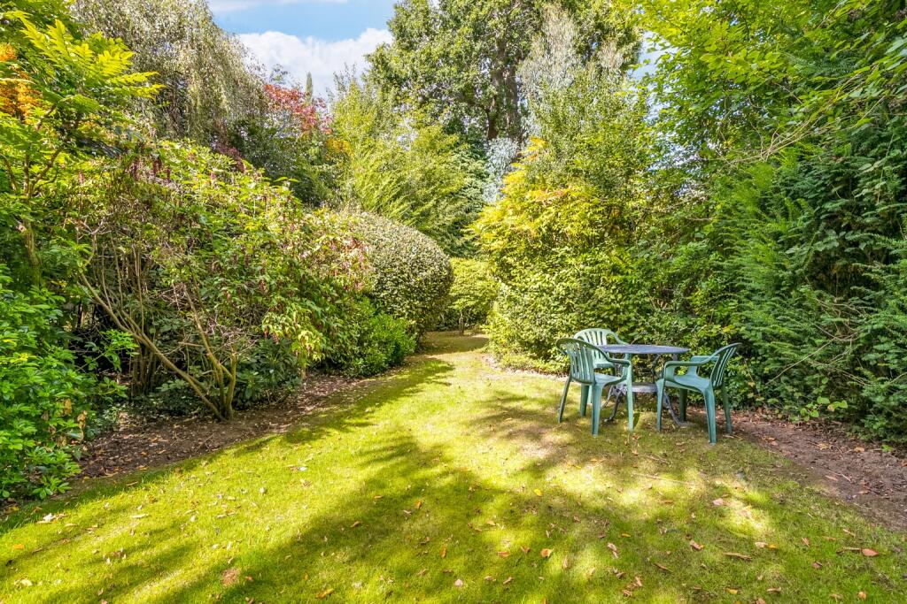 Additional image 26 of Coneydale, Welwyn Garden City, Hertfordshire, AL8 7RX