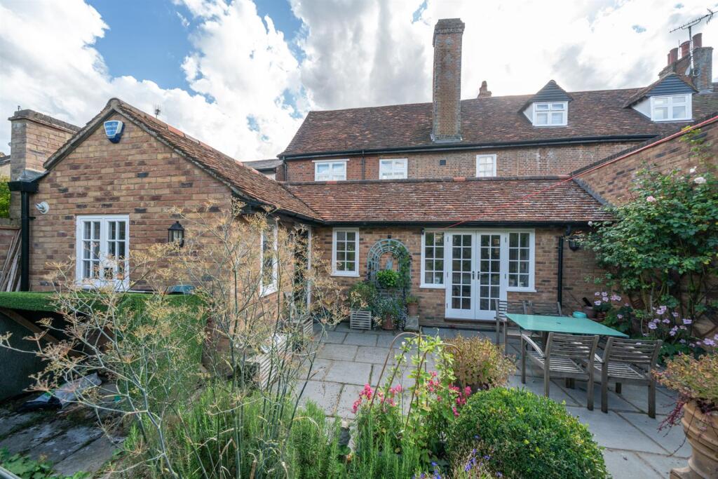 Additional image 28 of Fishpool Street, St. Albans