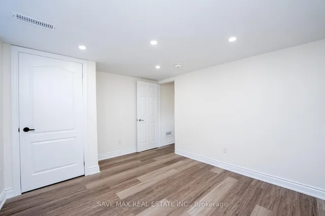 Additional image 37 of 441 West 5th St