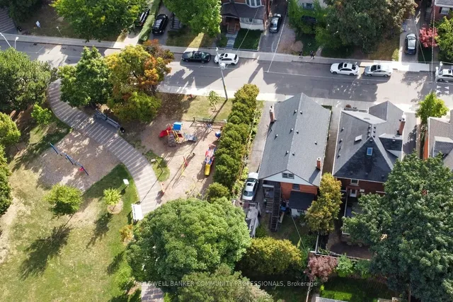 Additional image 35 of 14 Spruceside Ave