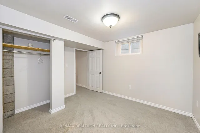 Additional image 37 of 5472 Randolph Cres