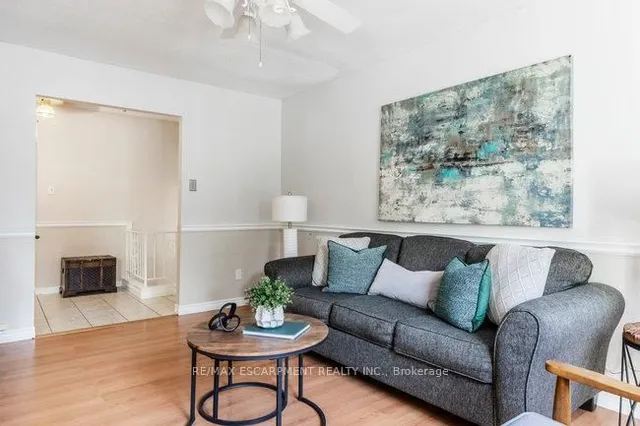 Additional image 17 of 45 Fonthill Rd