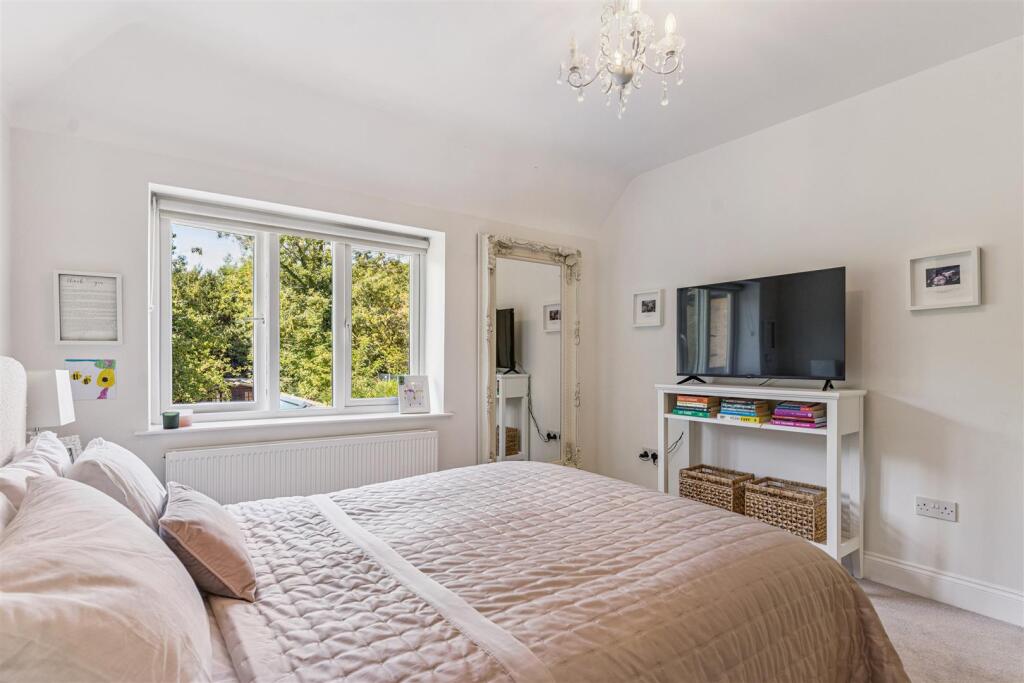 Additional image 21 of St. Albans Road, Sandridge, St. Albans, AL4