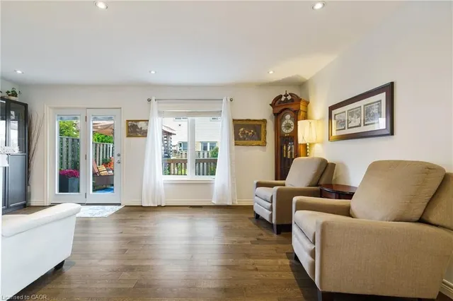 Additional image 24 of 615 Rymal Rd Unit 49