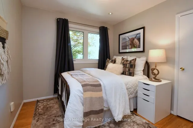 Additional image 27 of 454 Evergreen Ave