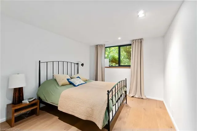 Additional image 36 of 154 Middletown Rd